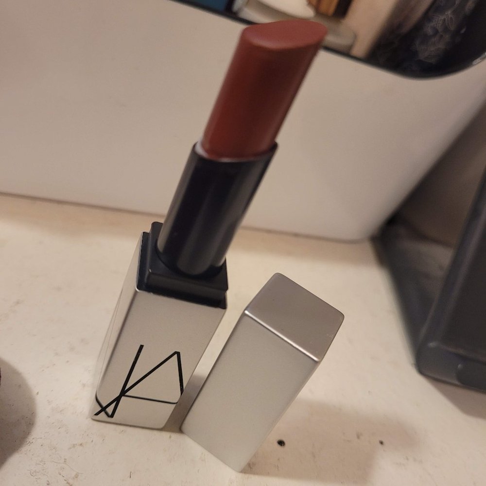 Soft Matte Tinted Lip Balm - Touch Me